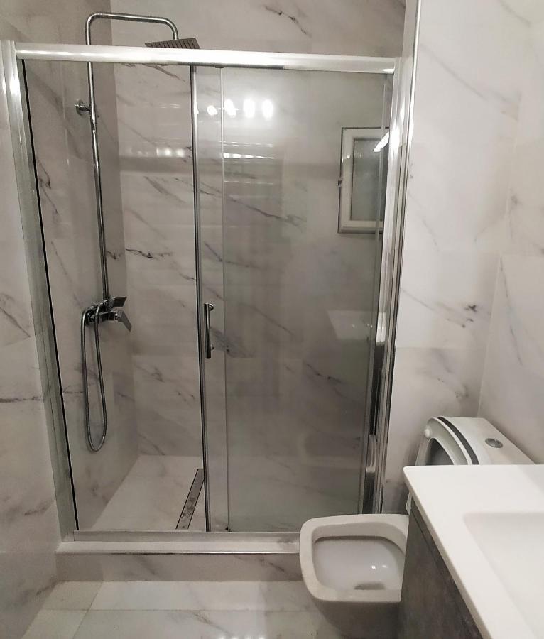 Athina Pantheon Mitropoleos Apartamento Tessalónica Exterior foto
